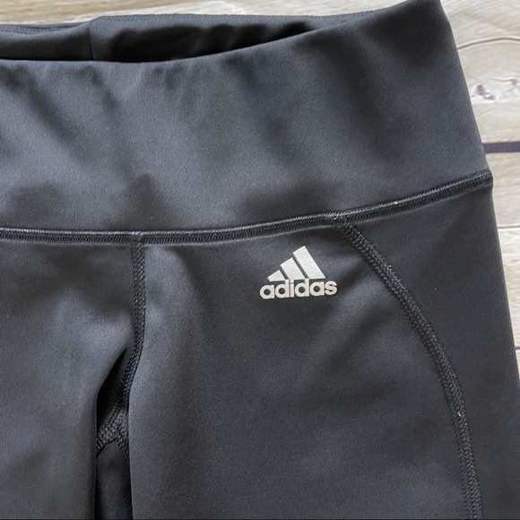 Adidas Black white stripes sport capris for Women Dri fit climalite size M - Picture 3 of 12